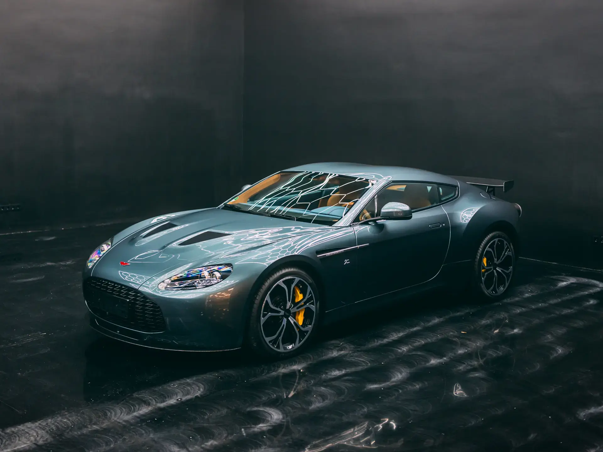 2012 Aston Martin DB9 Coupe