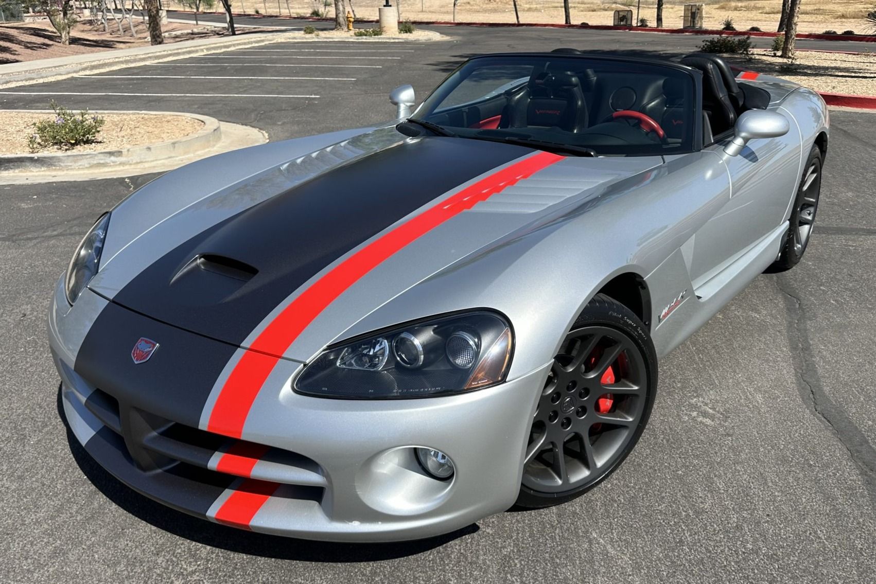 2005 Dodge Viper SRT-10 Roadster
