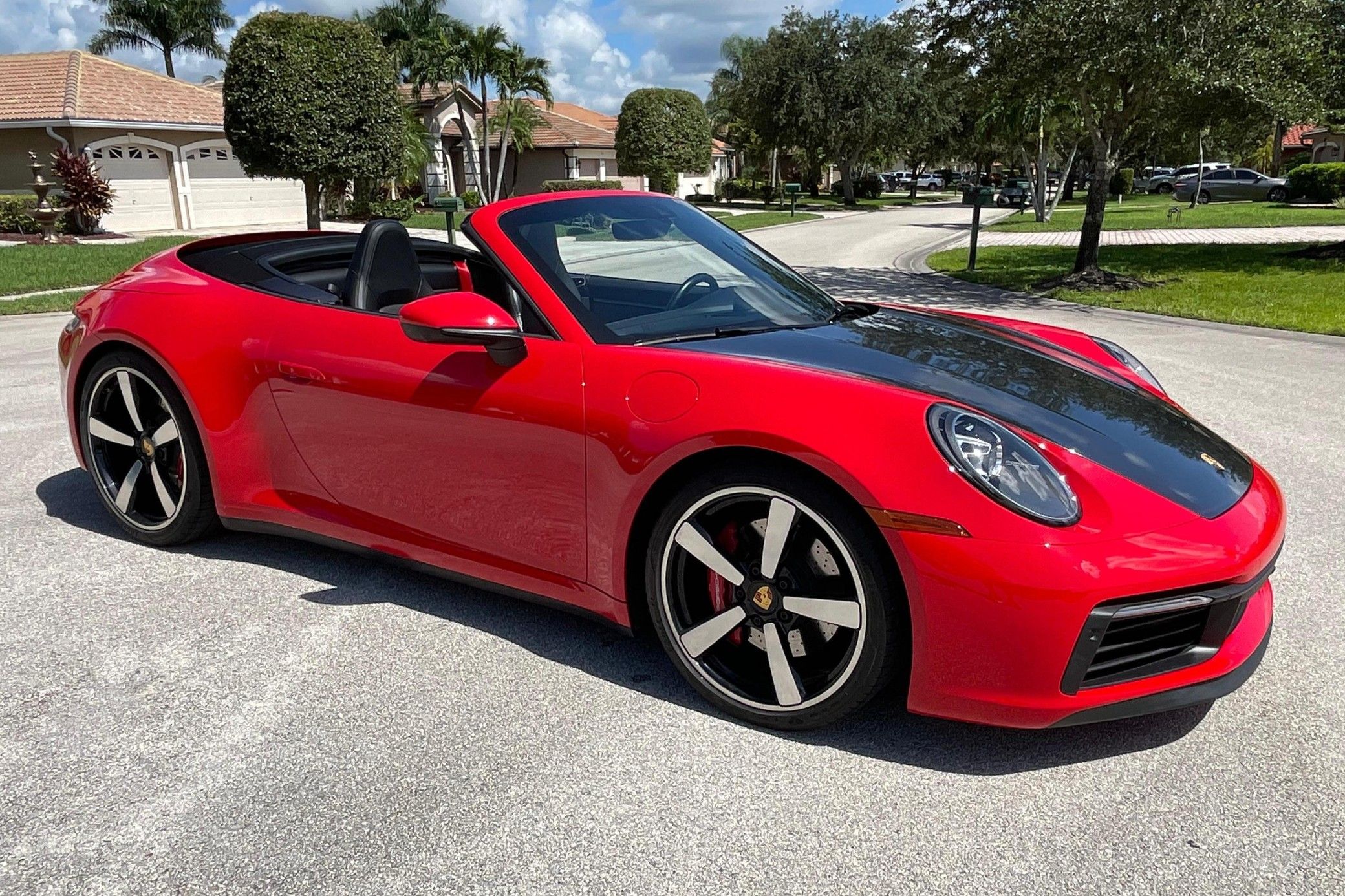 2021 Porsche 911 Carrera 4S Cabriolet