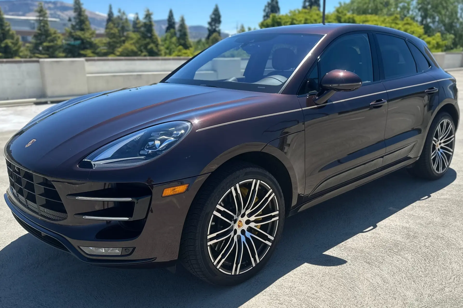 2018 Porsche Macan Turbo