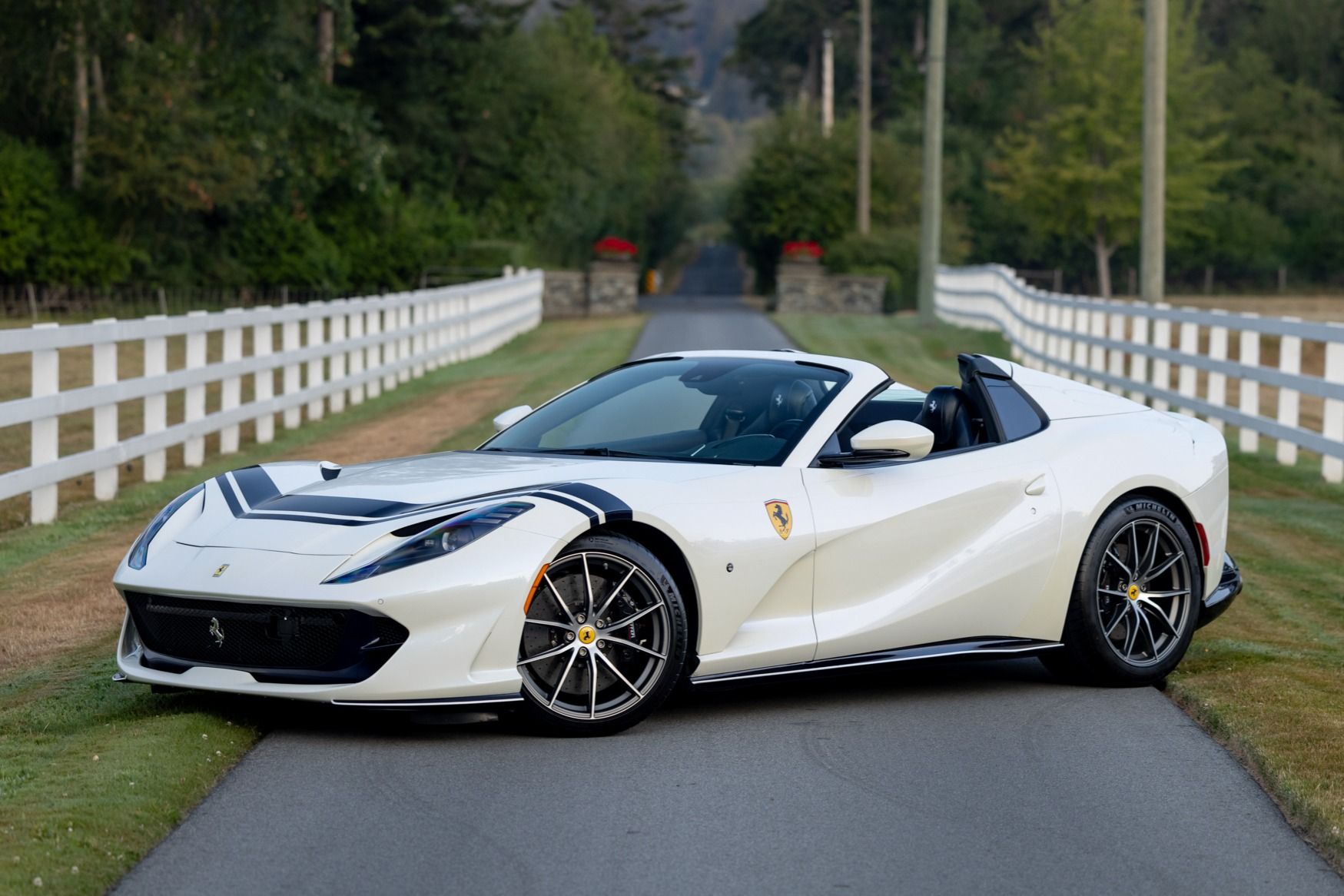 2023 Ferrari 812 GTS
