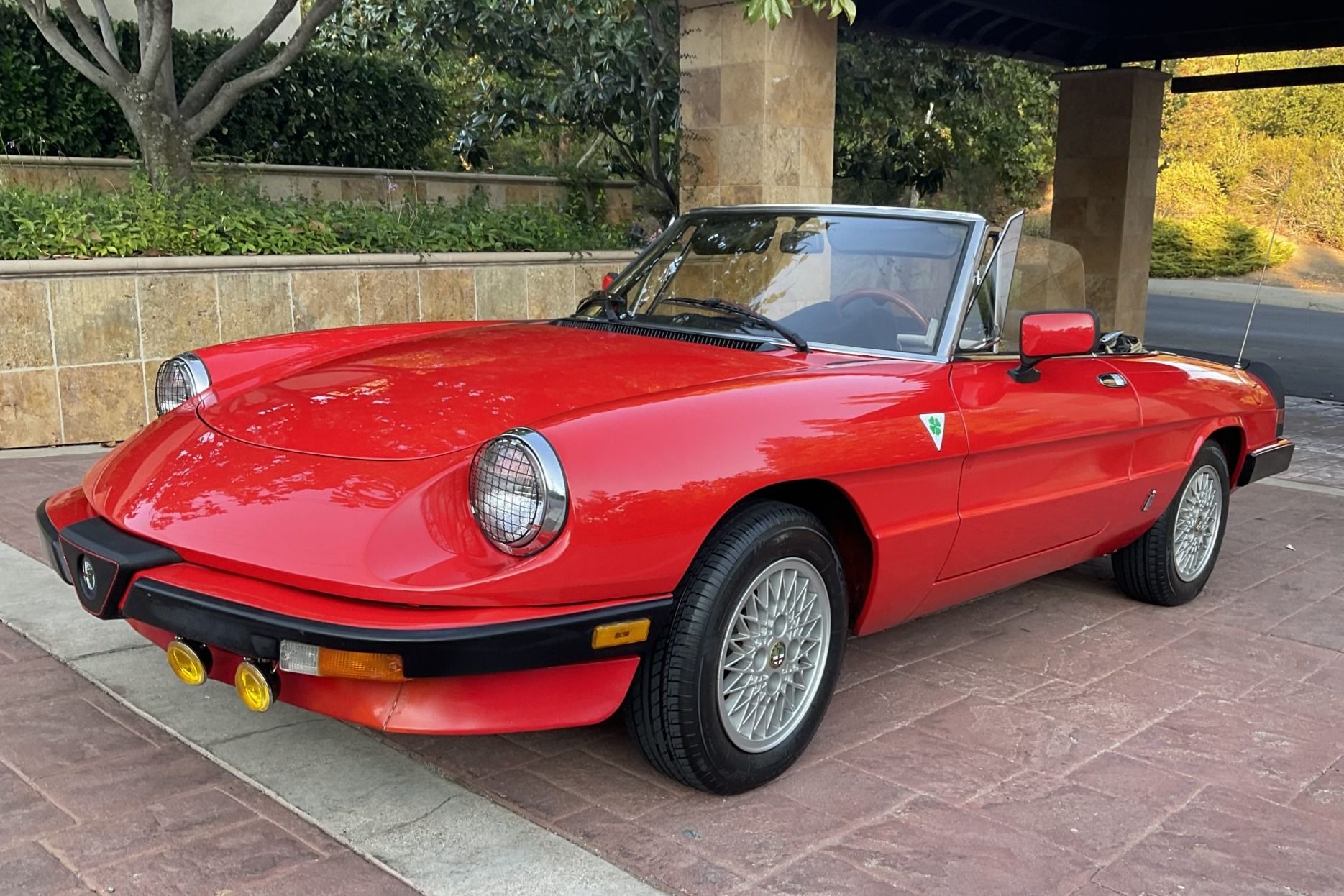 1985 Alfa Romeo 105 Series Spider