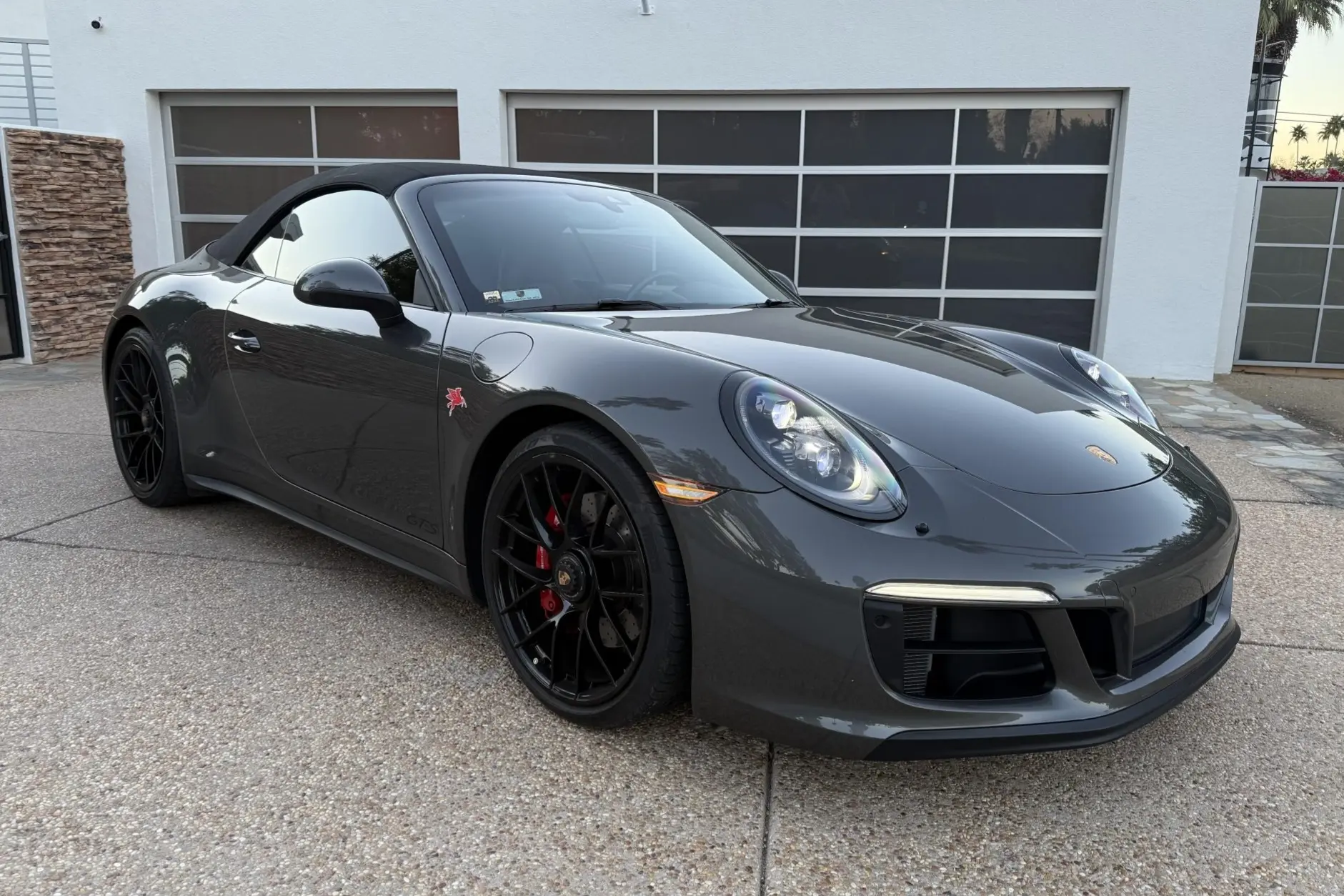 2018 Porsche 911 Carrera 4 GTS Cabriolet