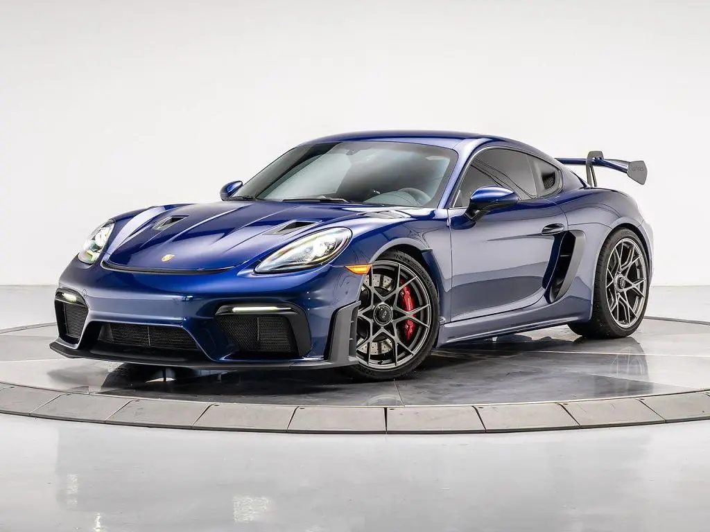 2024 Porsche Cayman GT4