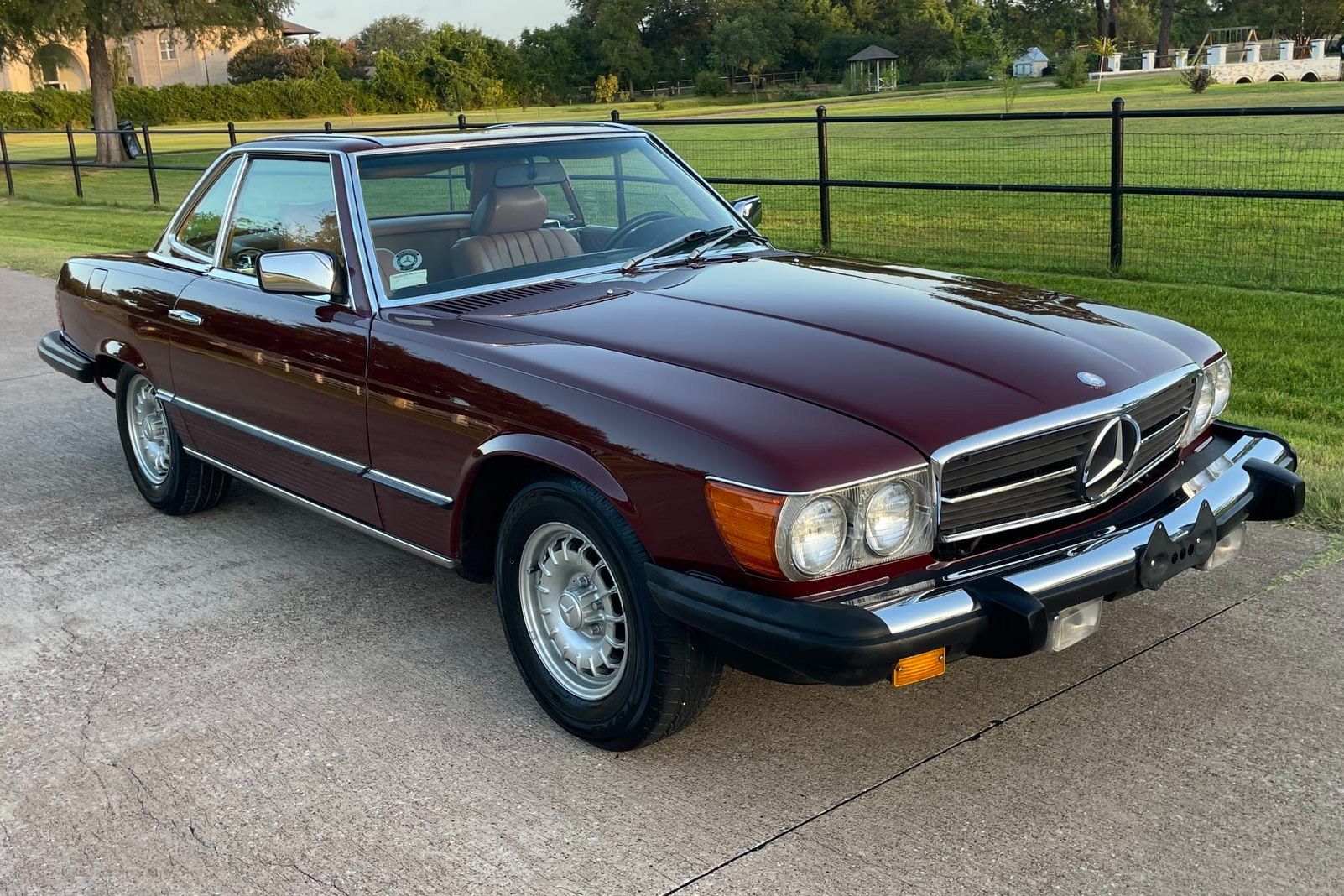 1984 Mercedes-Benz SL-Class