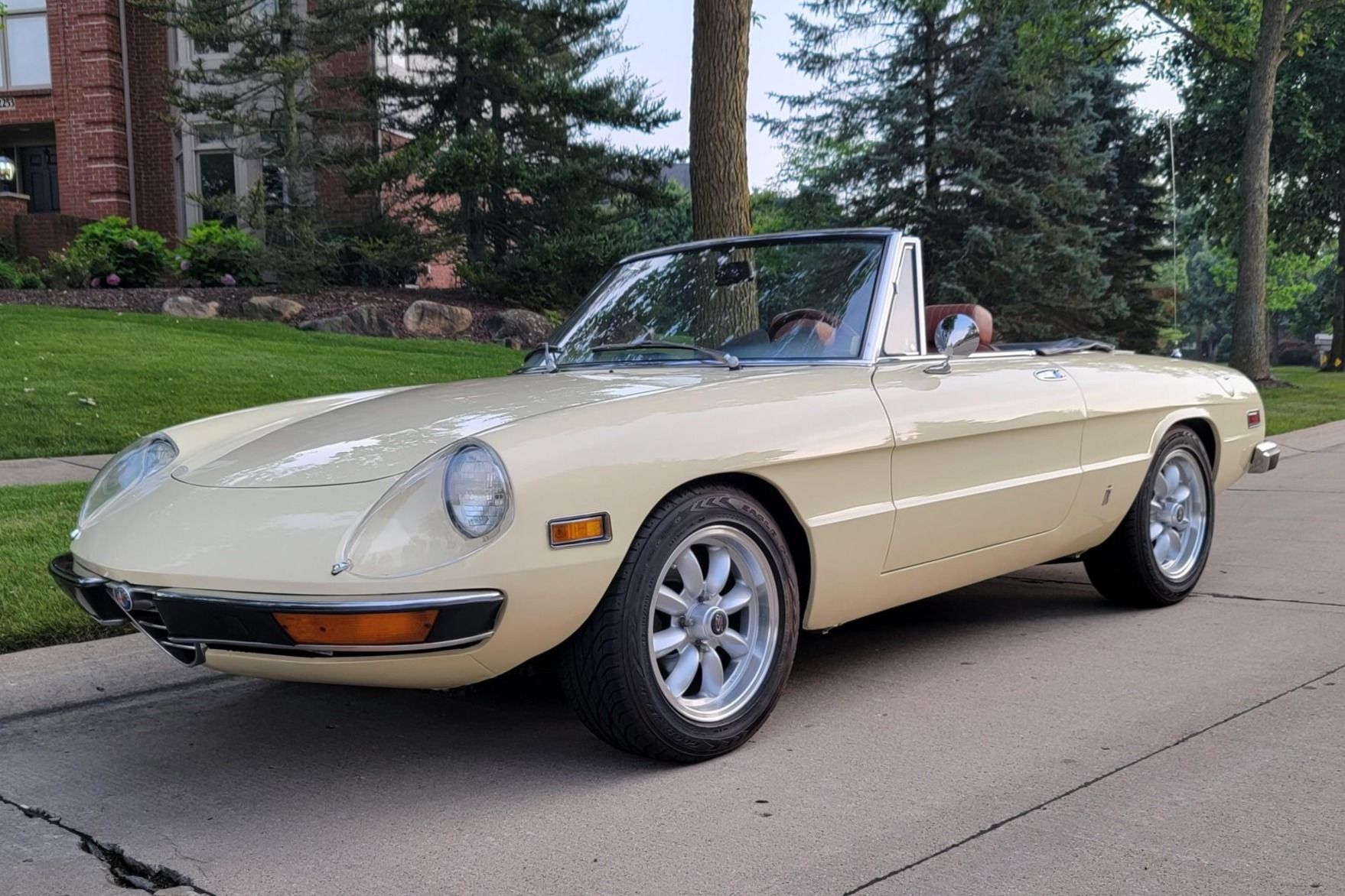1976 Alfa Romeo 105 Series Spider