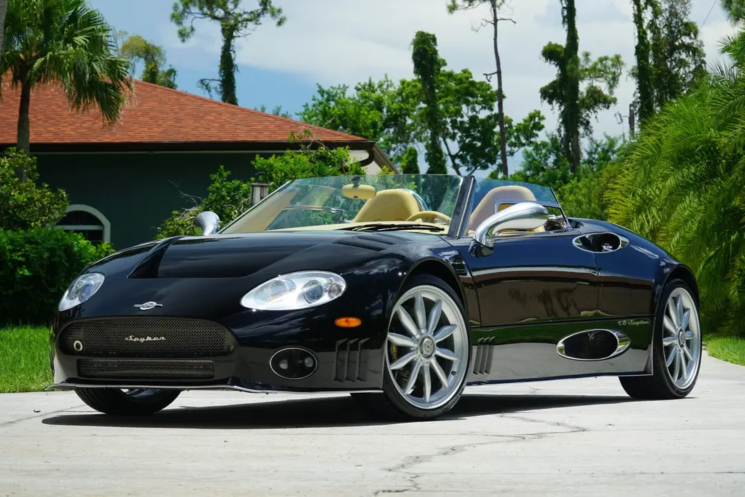 2000 Spyker C8 Spyder, sold Aug 2024