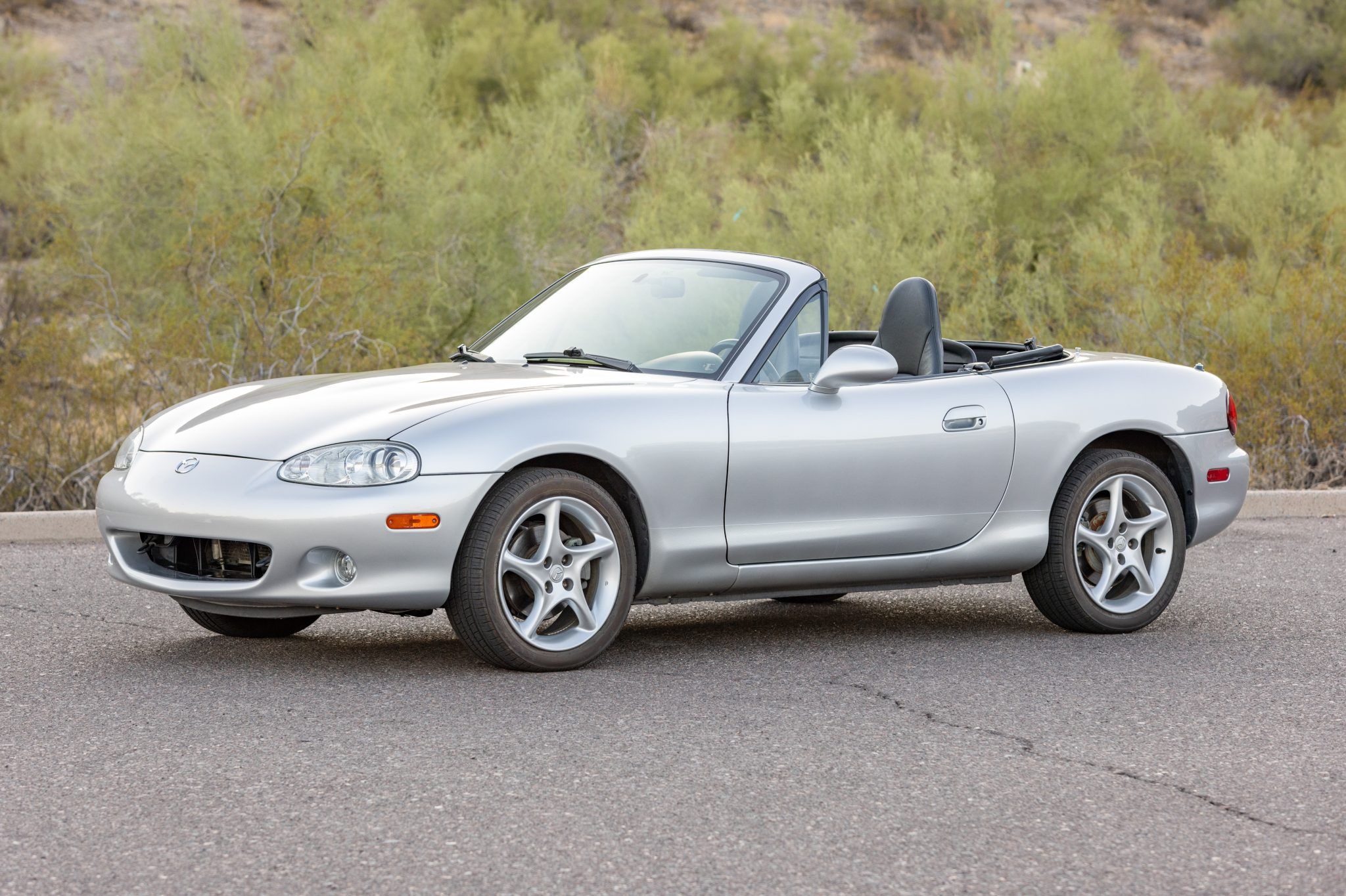 2003 Mazda MX-5 Miata