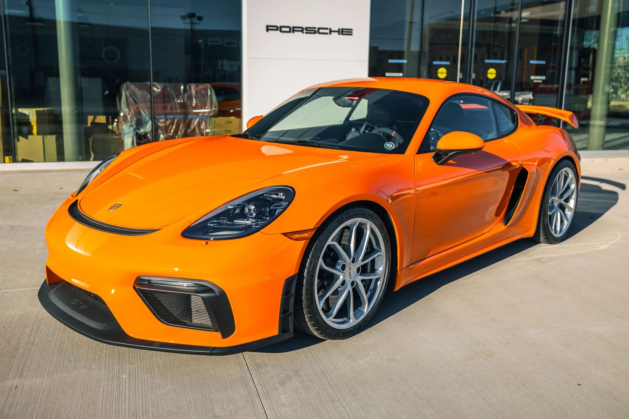 2021 Porsche Cayman GT4
