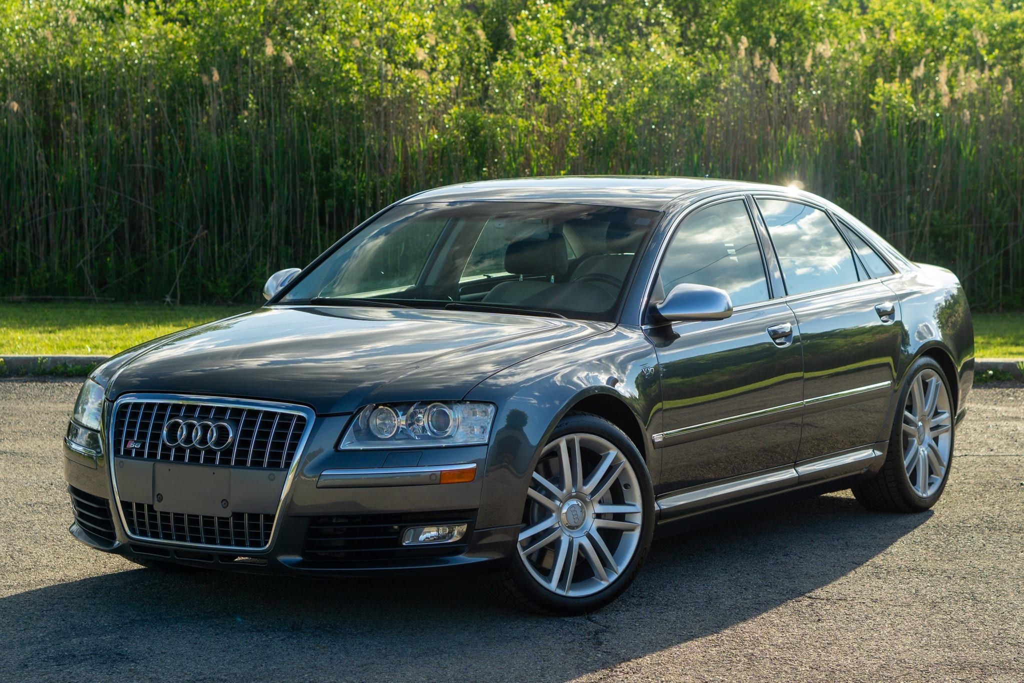 2007 Audi S8