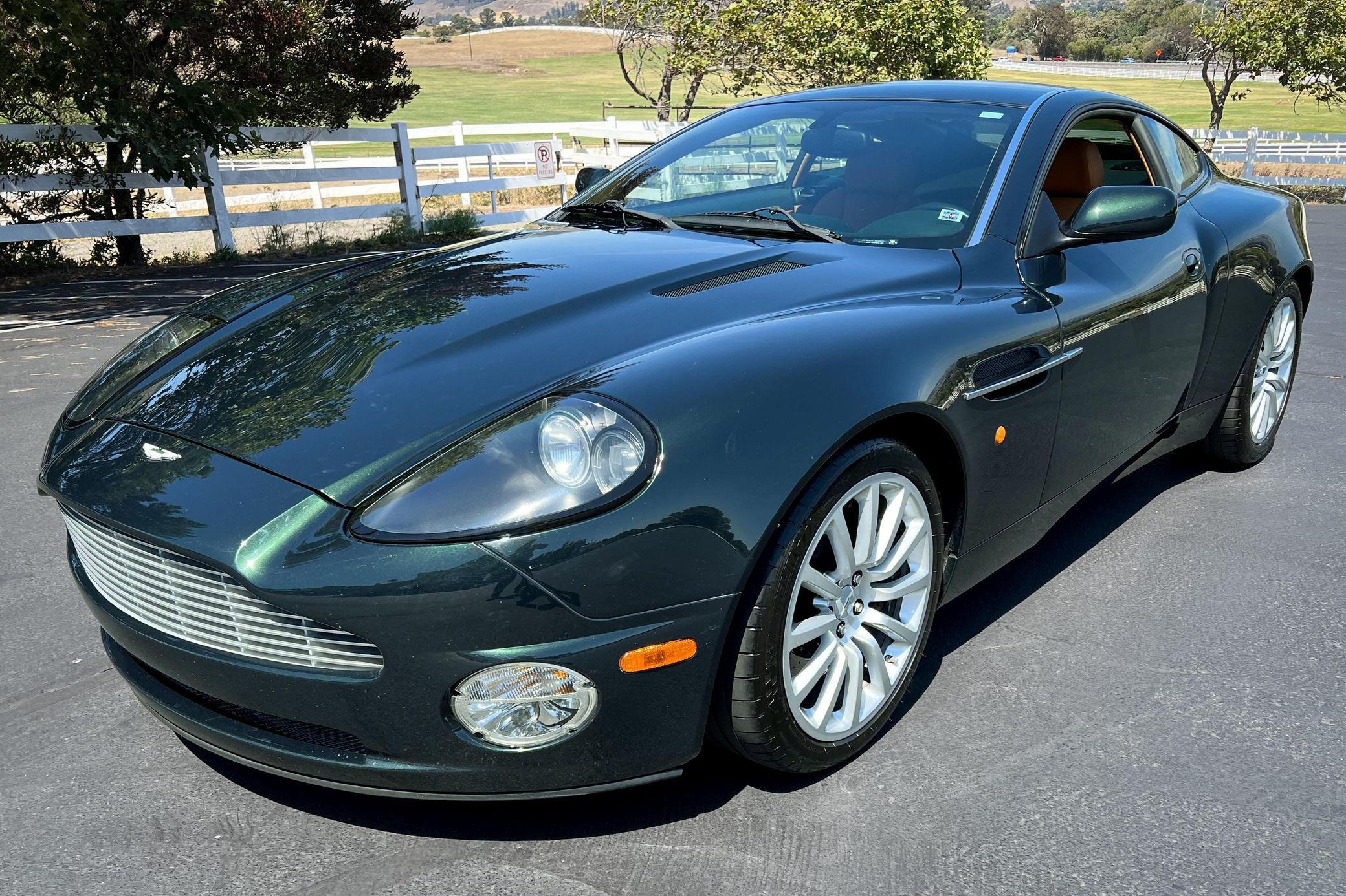 2003 Aston Martin Vanquish