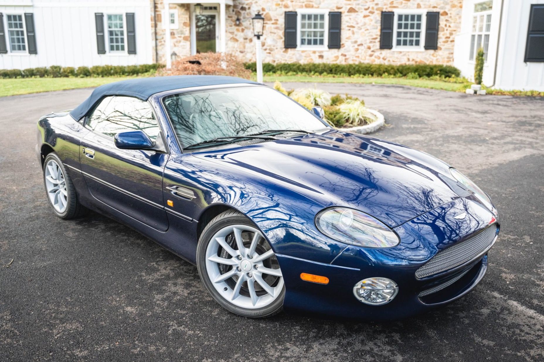 2001 Aston Martin DB7 Vantage