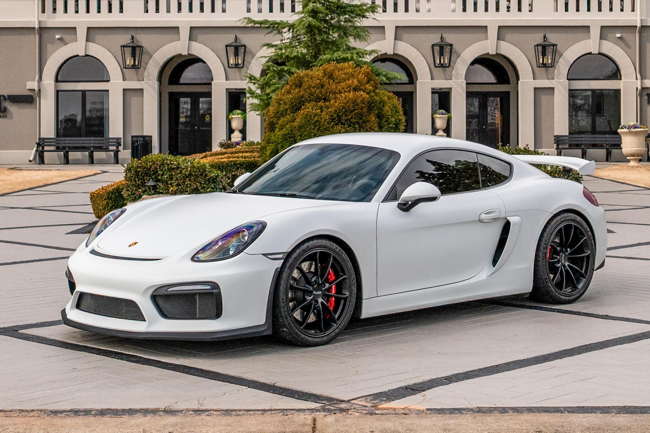 2016 Porsche Cayman GT4