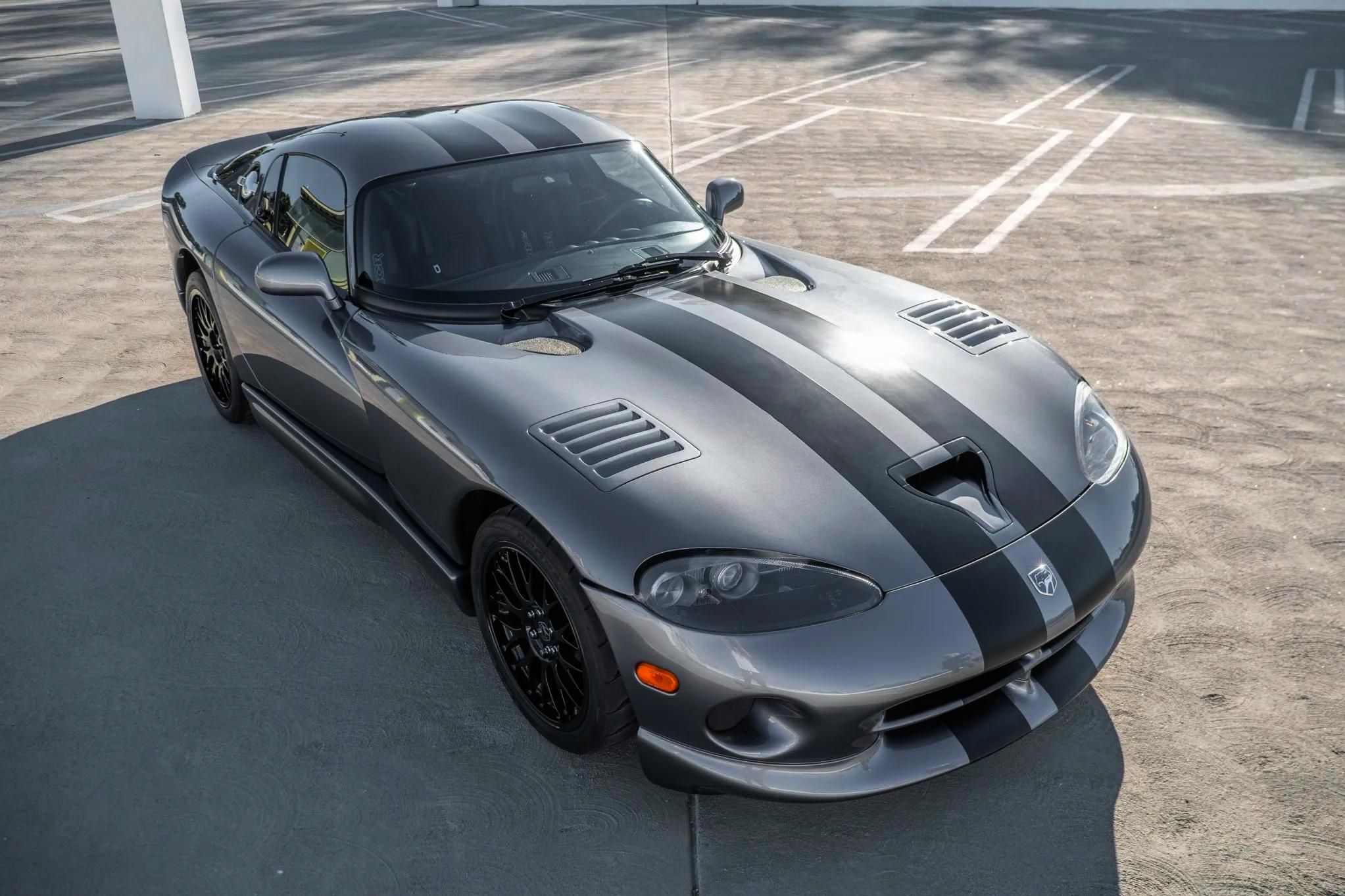 2000 Dodge Viper GTS