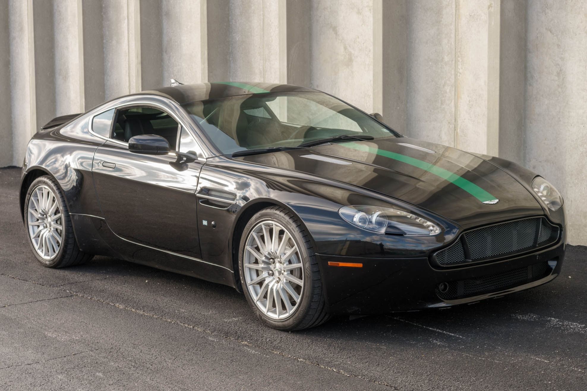 2007 Aston Martin Vantage Vantage 4.3 Coupe