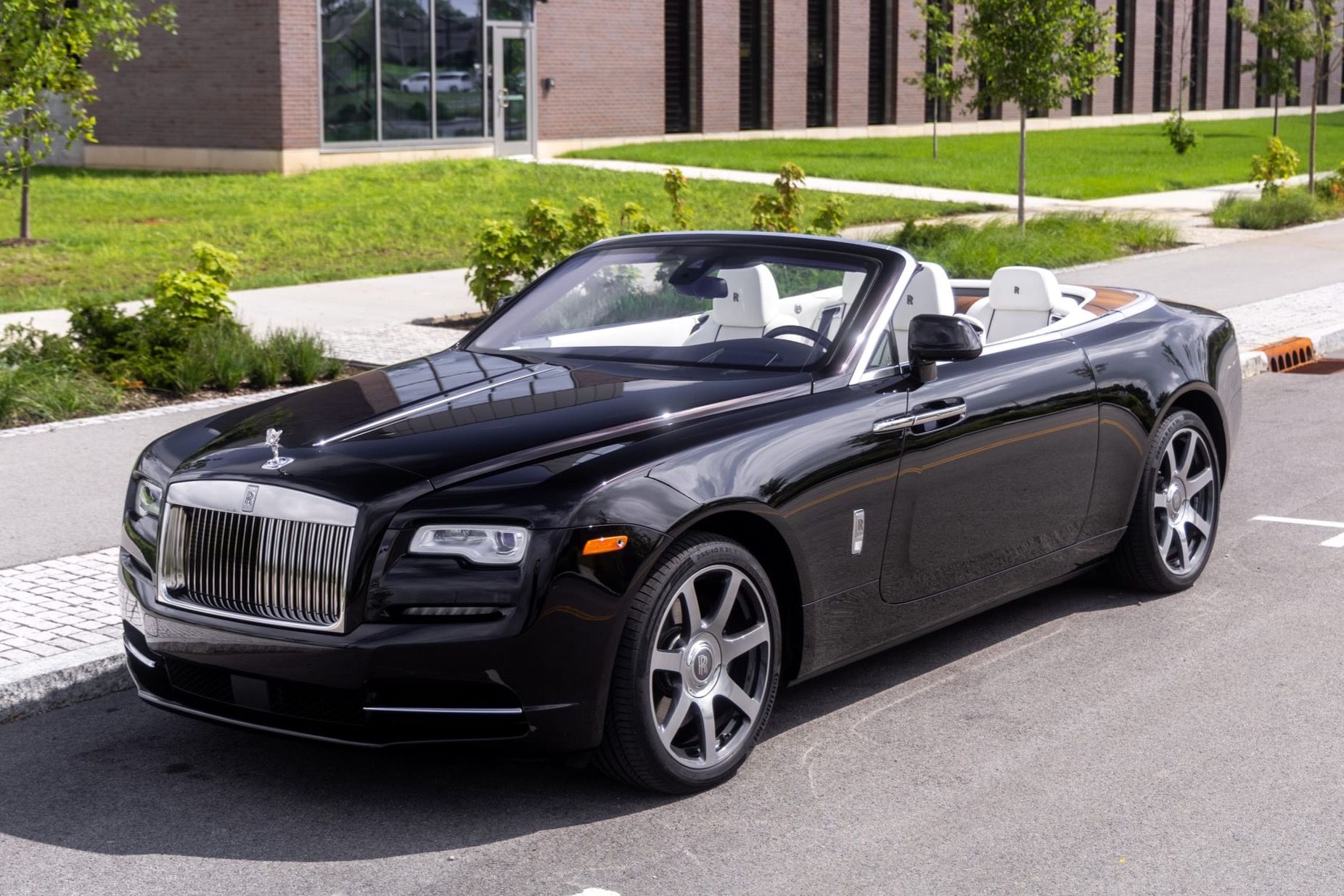 2015 Rolls-Royce Dawn