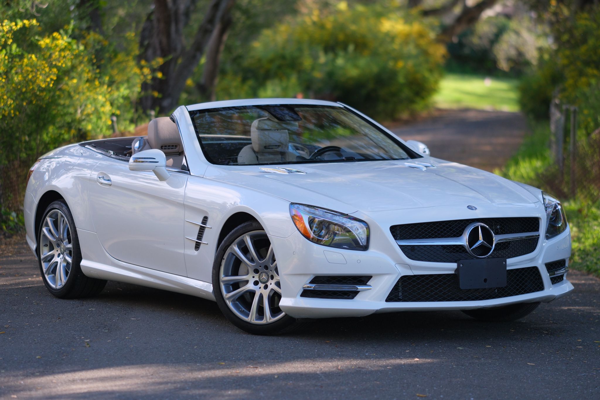 2016 Mercedes-Benz SL-Class
