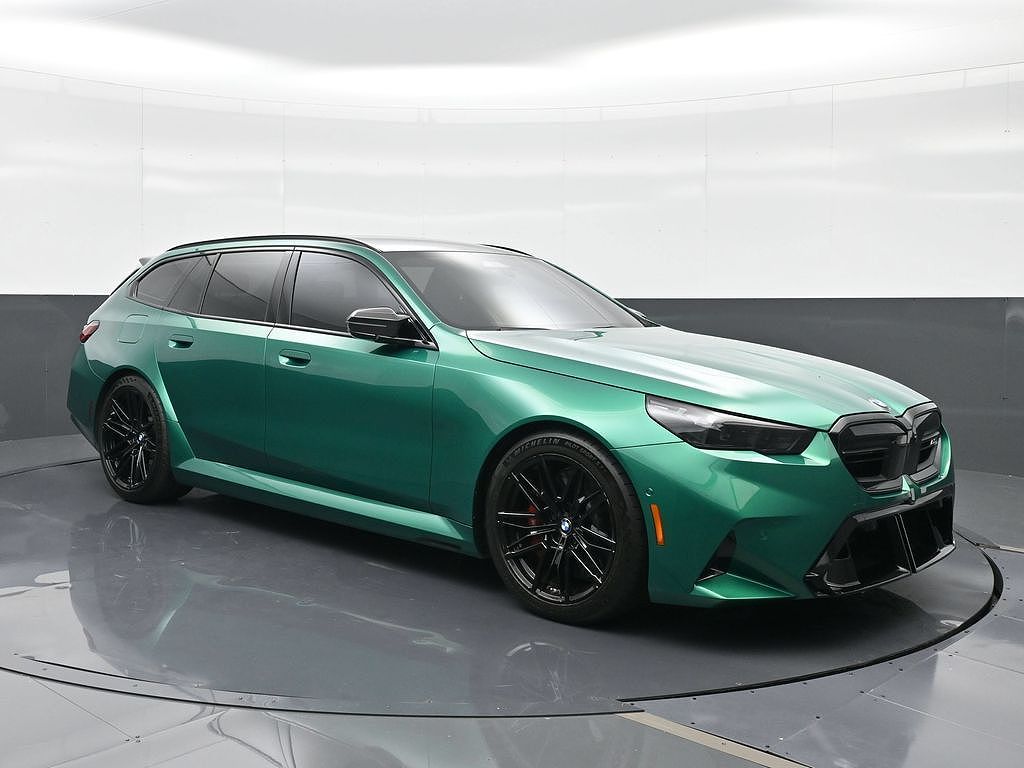 2025 BMW M5