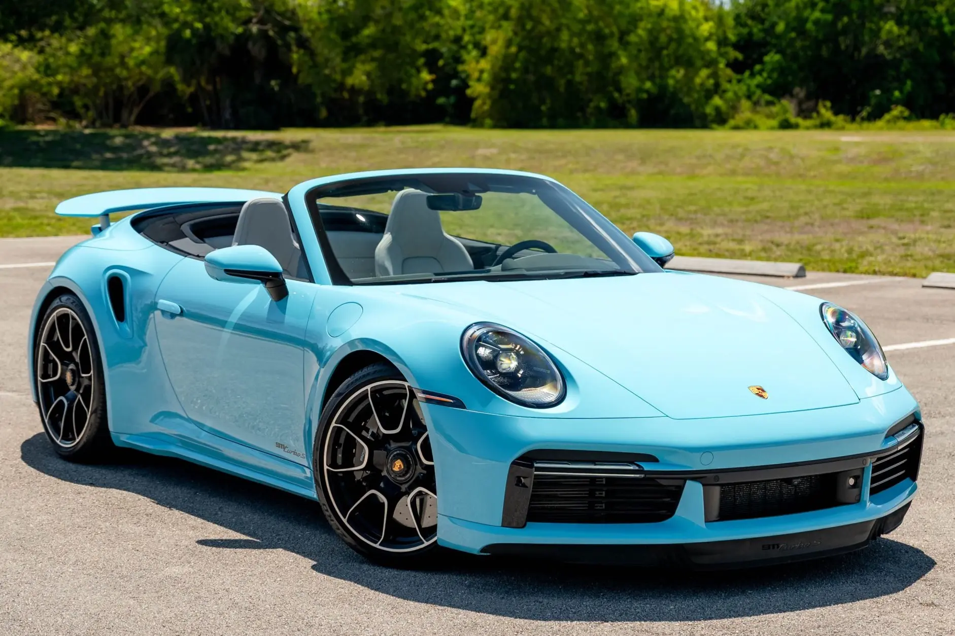 2024 Porsche 911 Turbo S Cabriolet
