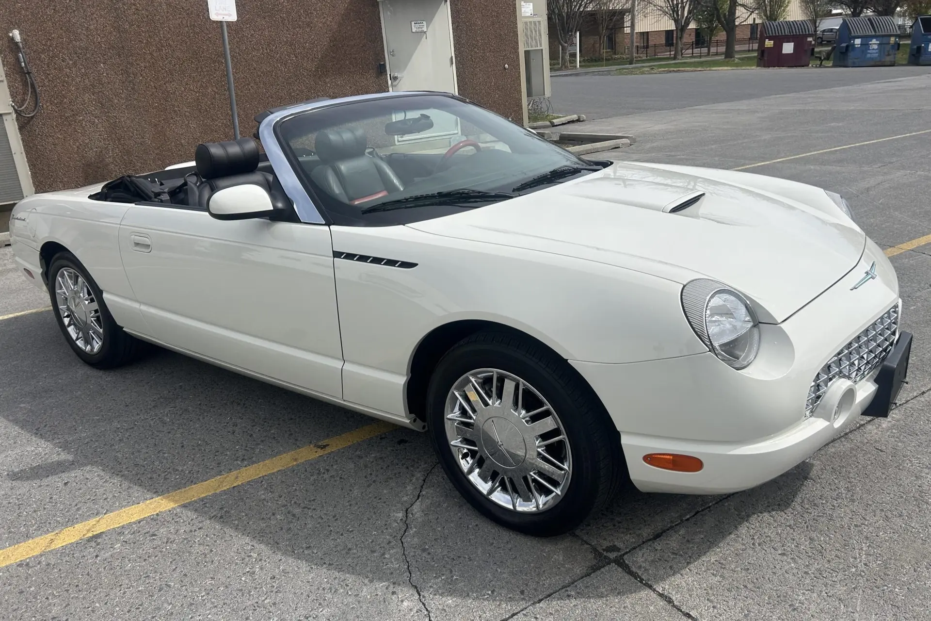 2002 Ford Thunderbird