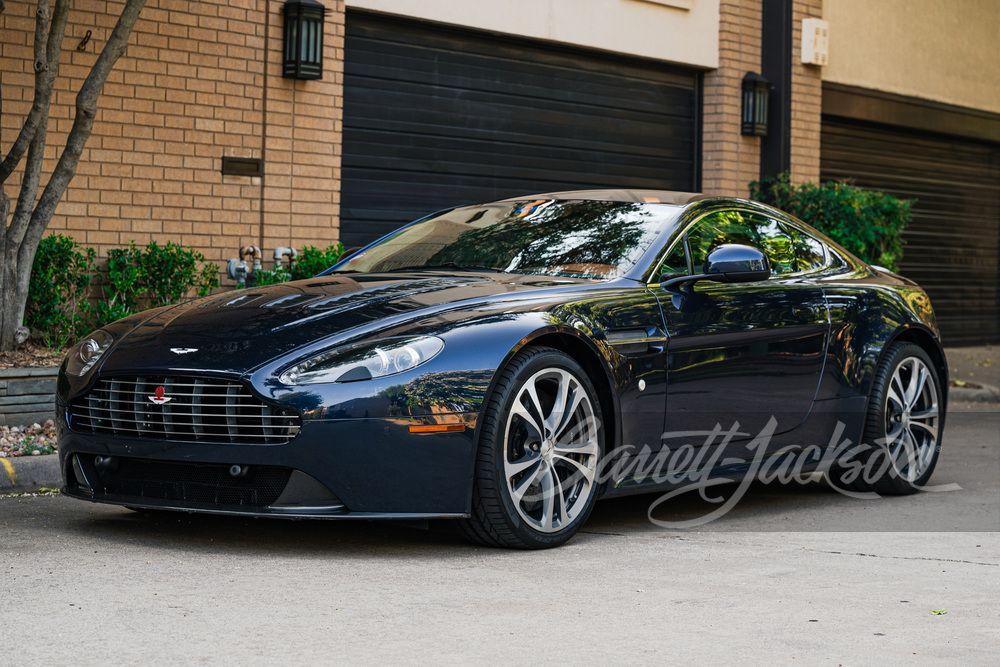 2011 Aston Martin Vantage Race Cars