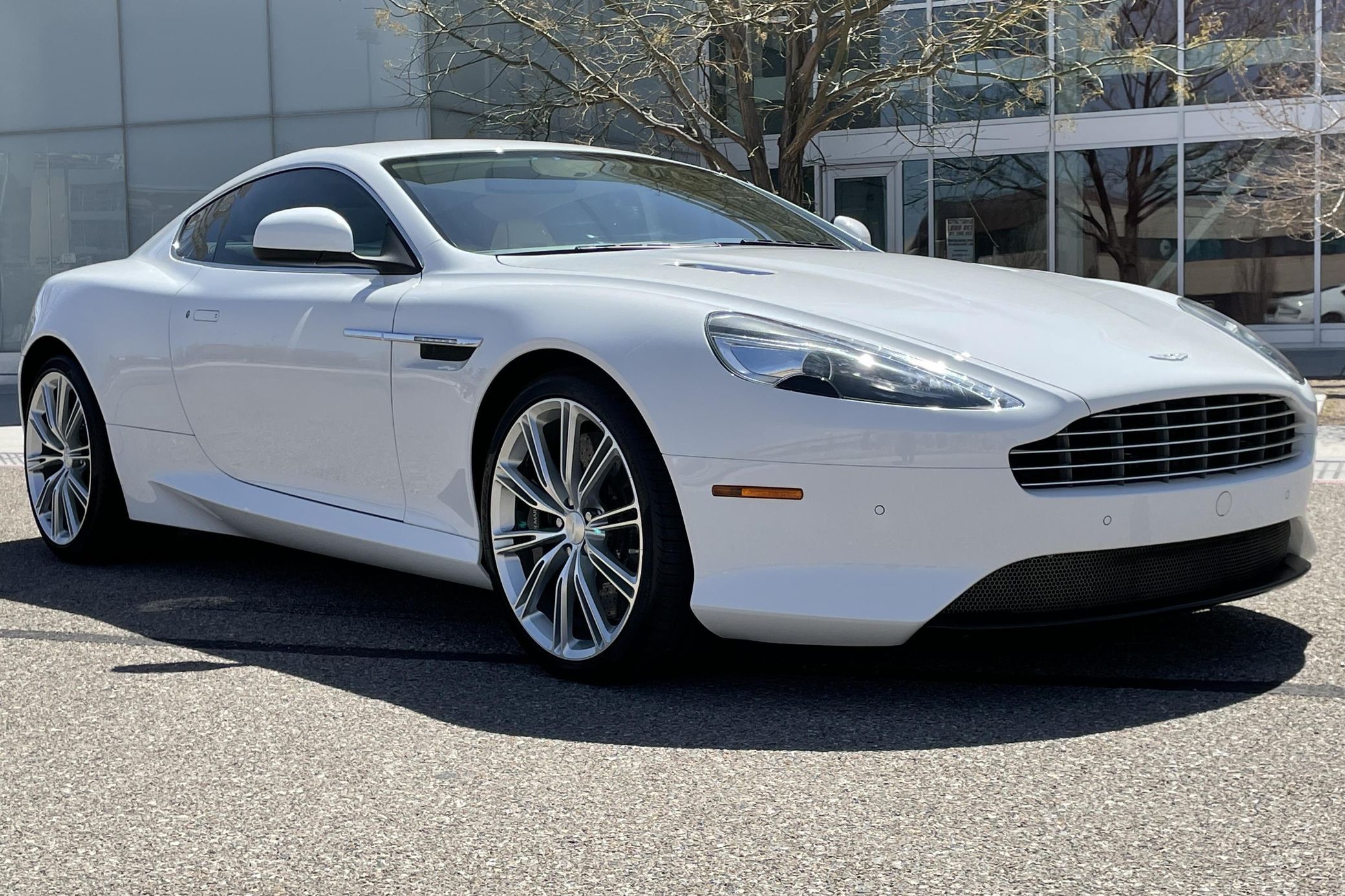 2012 Aston Martin Virage
