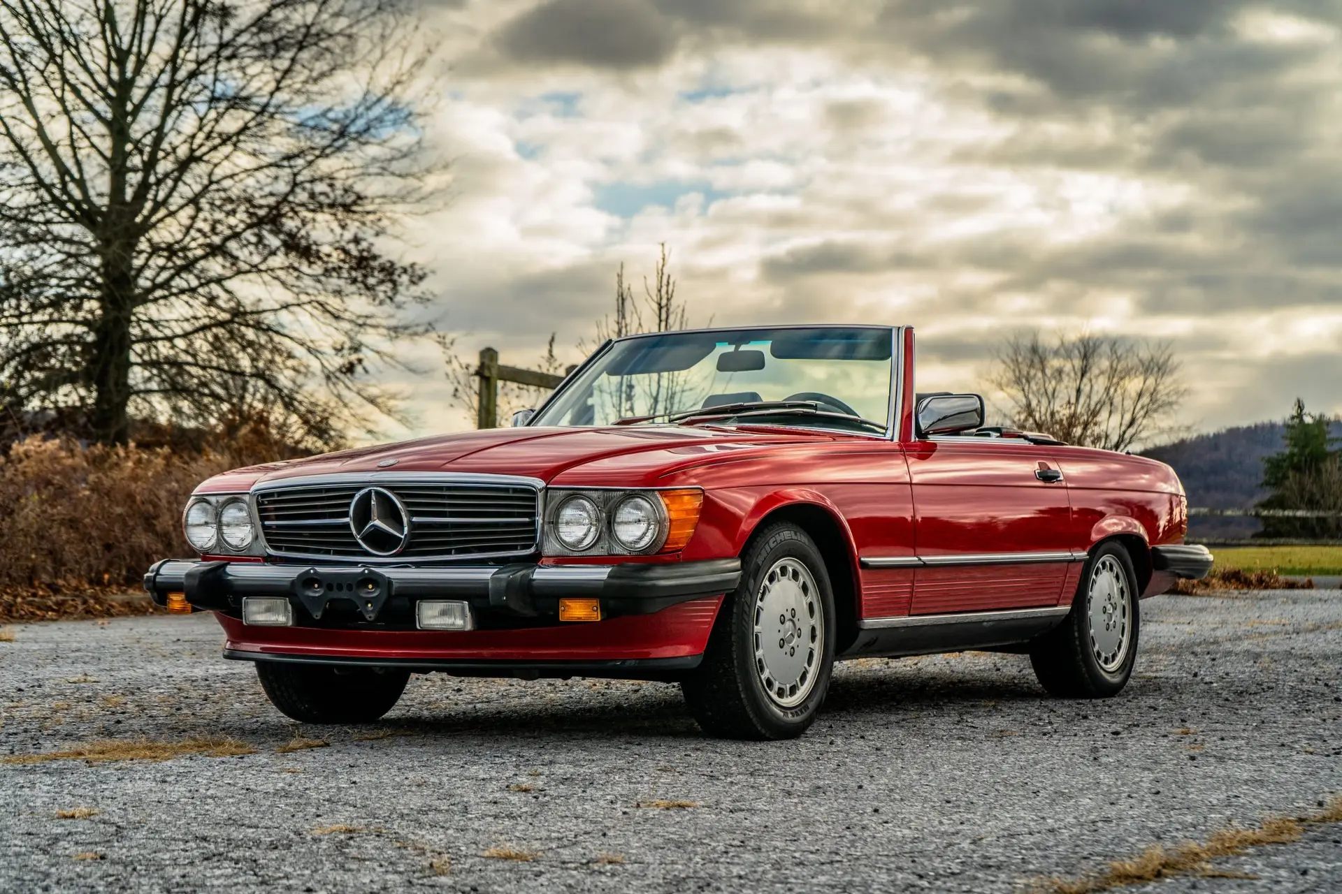 1986 Mercedes-Benz SL-Class 560SL