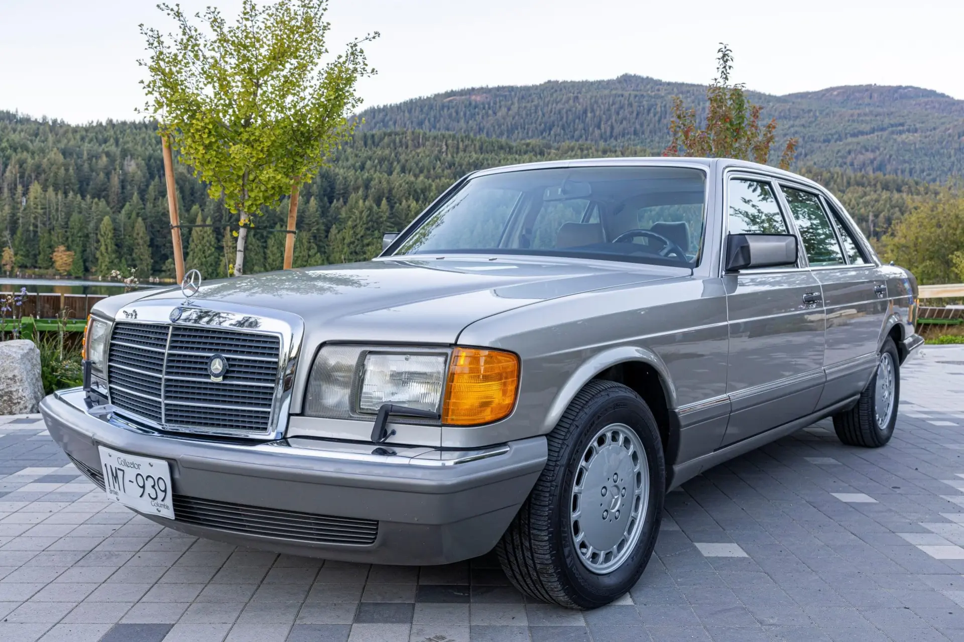 1991 Mercedes-Benz S-Class
