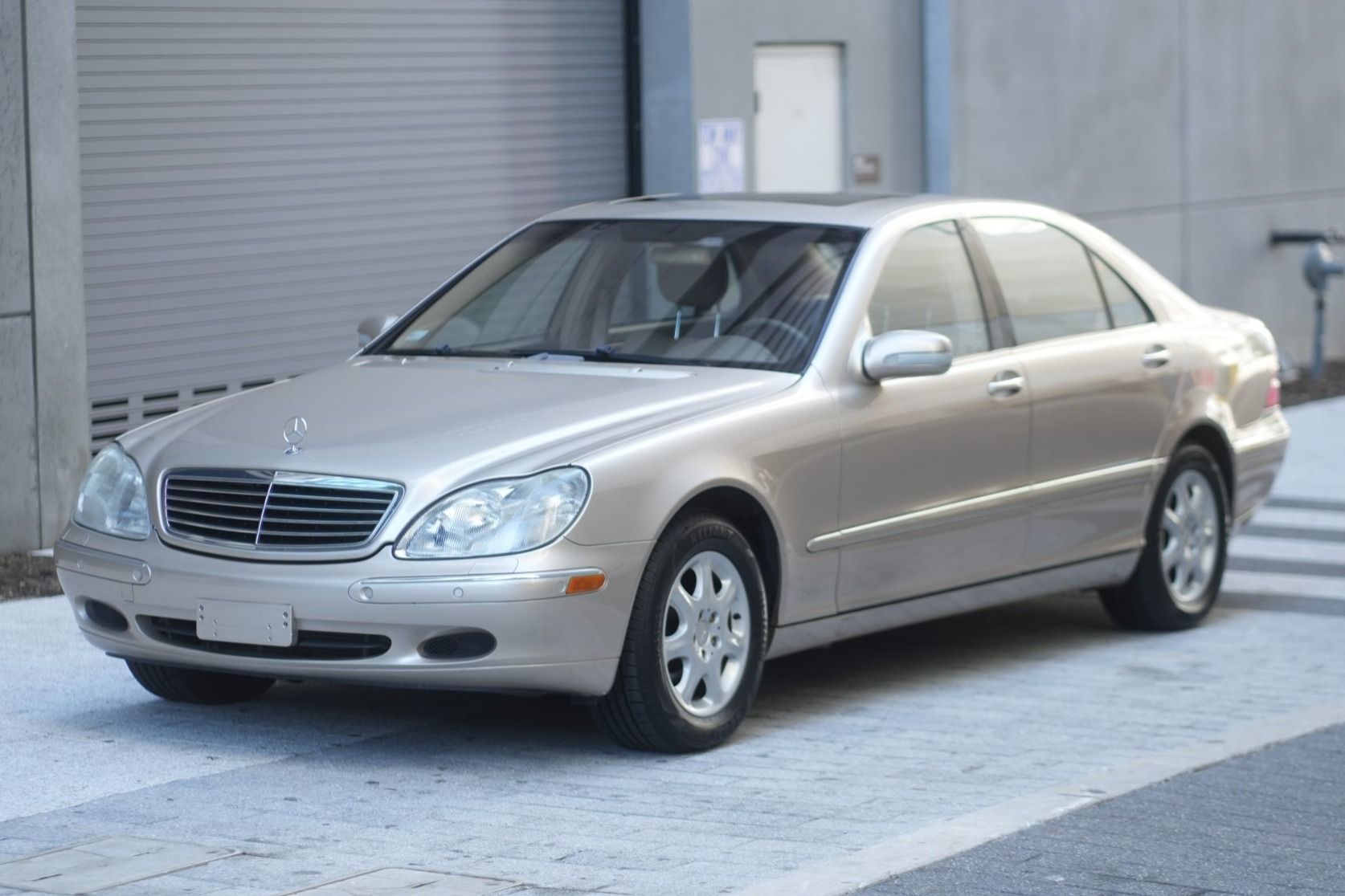 2001 Mercedes-Benz S-Class