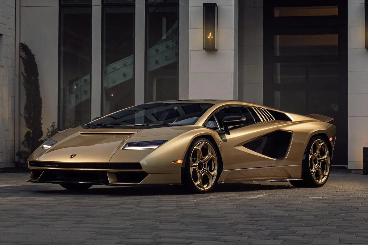 2022 Lamborghini Countach LPI 800-4