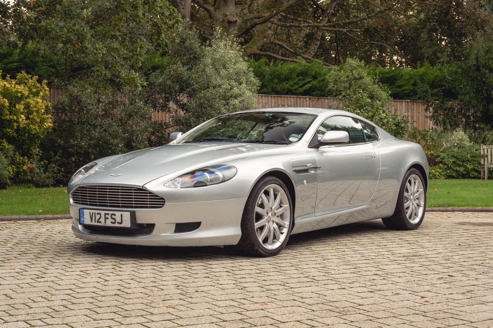 2004 Aston Martin DB9 Coupe