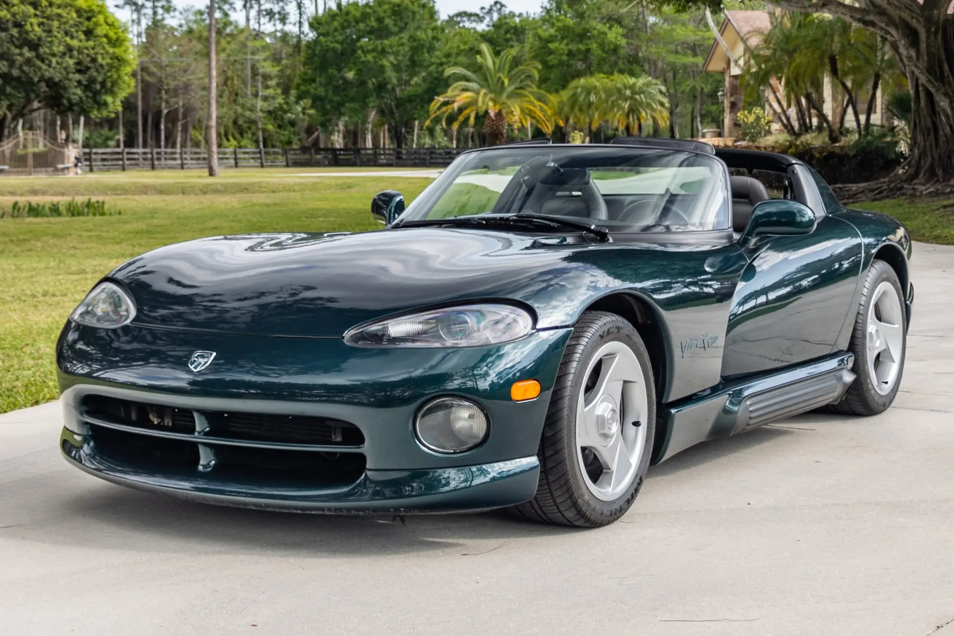 1995 Dodge Viper RT/10