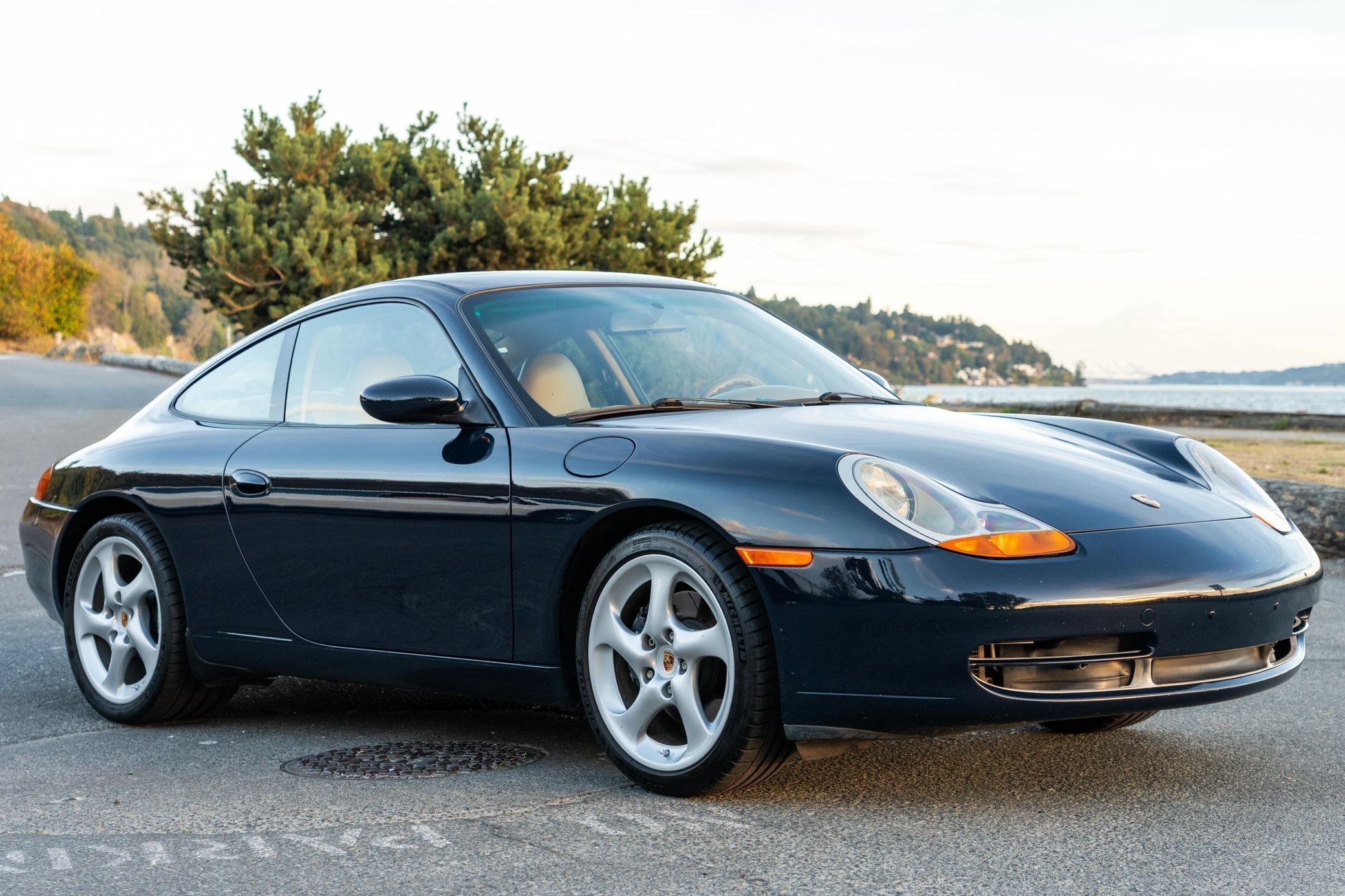 1999 Porsche 911 Carrera
