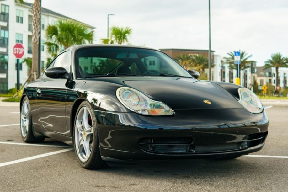 2001 Porsche 911 Carrera