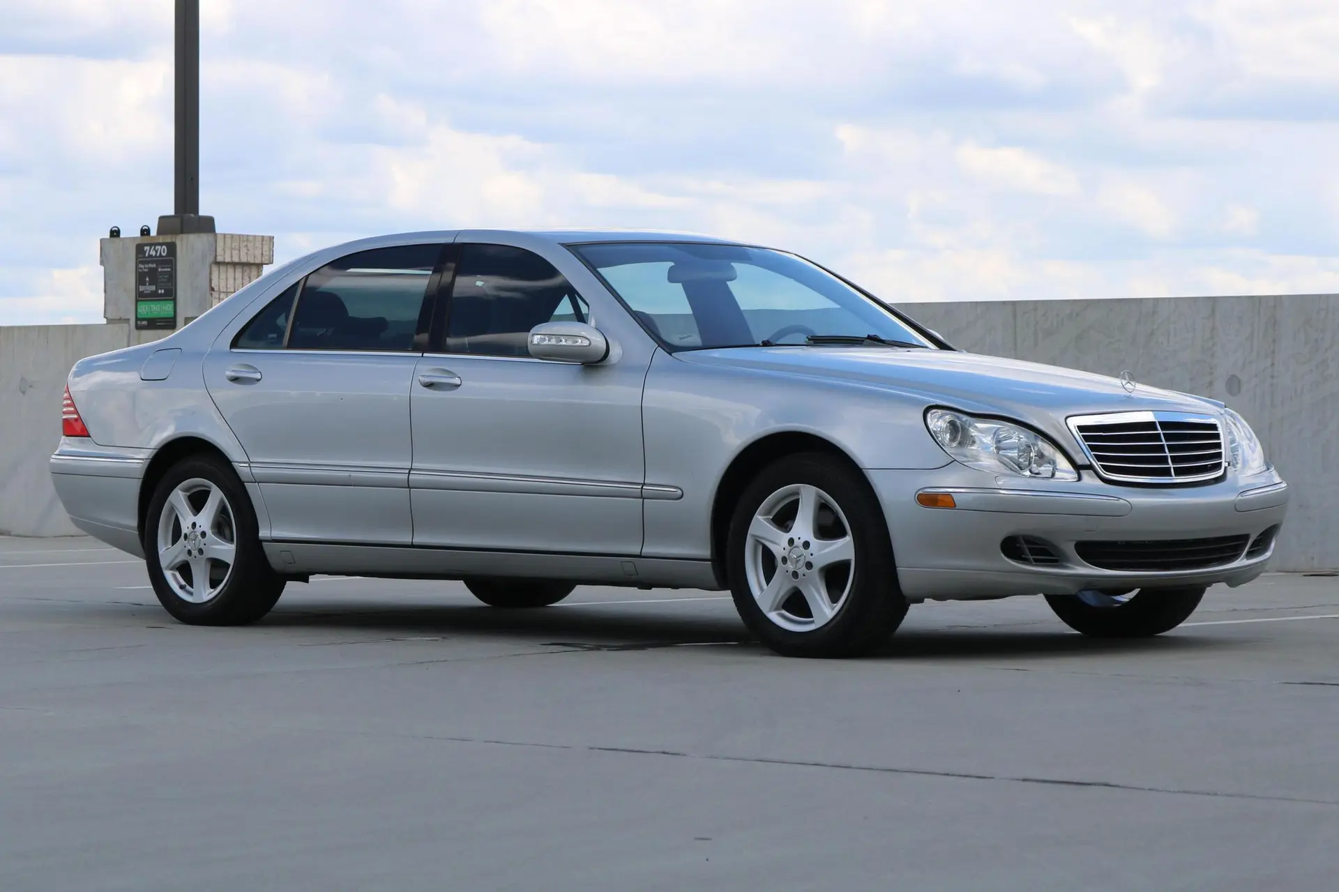 2004 Mercedes-Benz S-Class