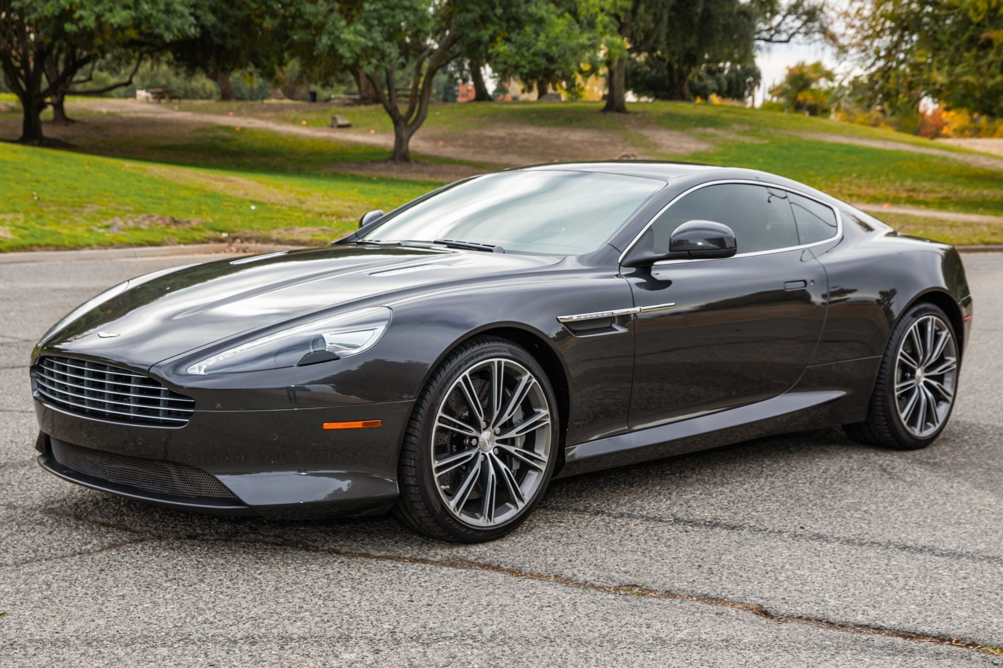 2012 Aston Martin Virage