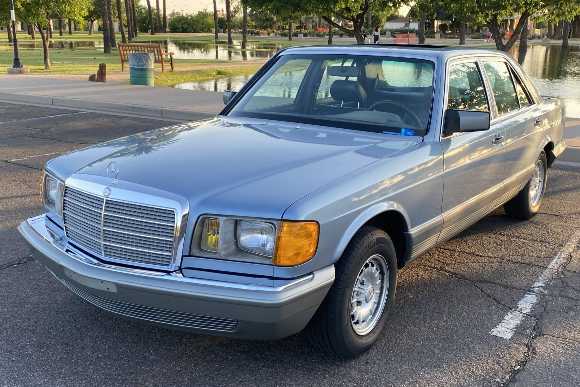 1985 Mercedes-Benz S-Class