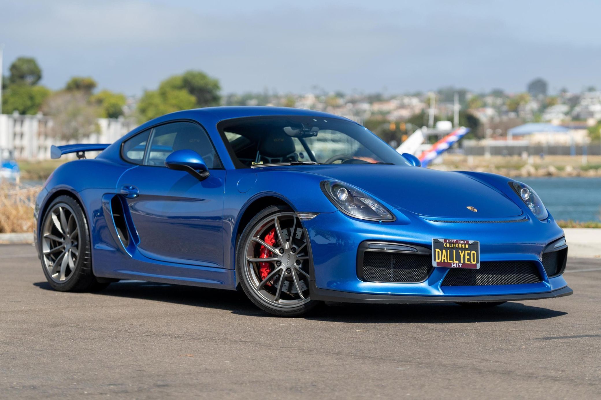 2016 Porsche Cayman GT4