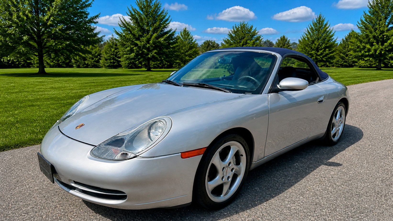 2001 Porsche 911 Carrera 4 Cabriolet