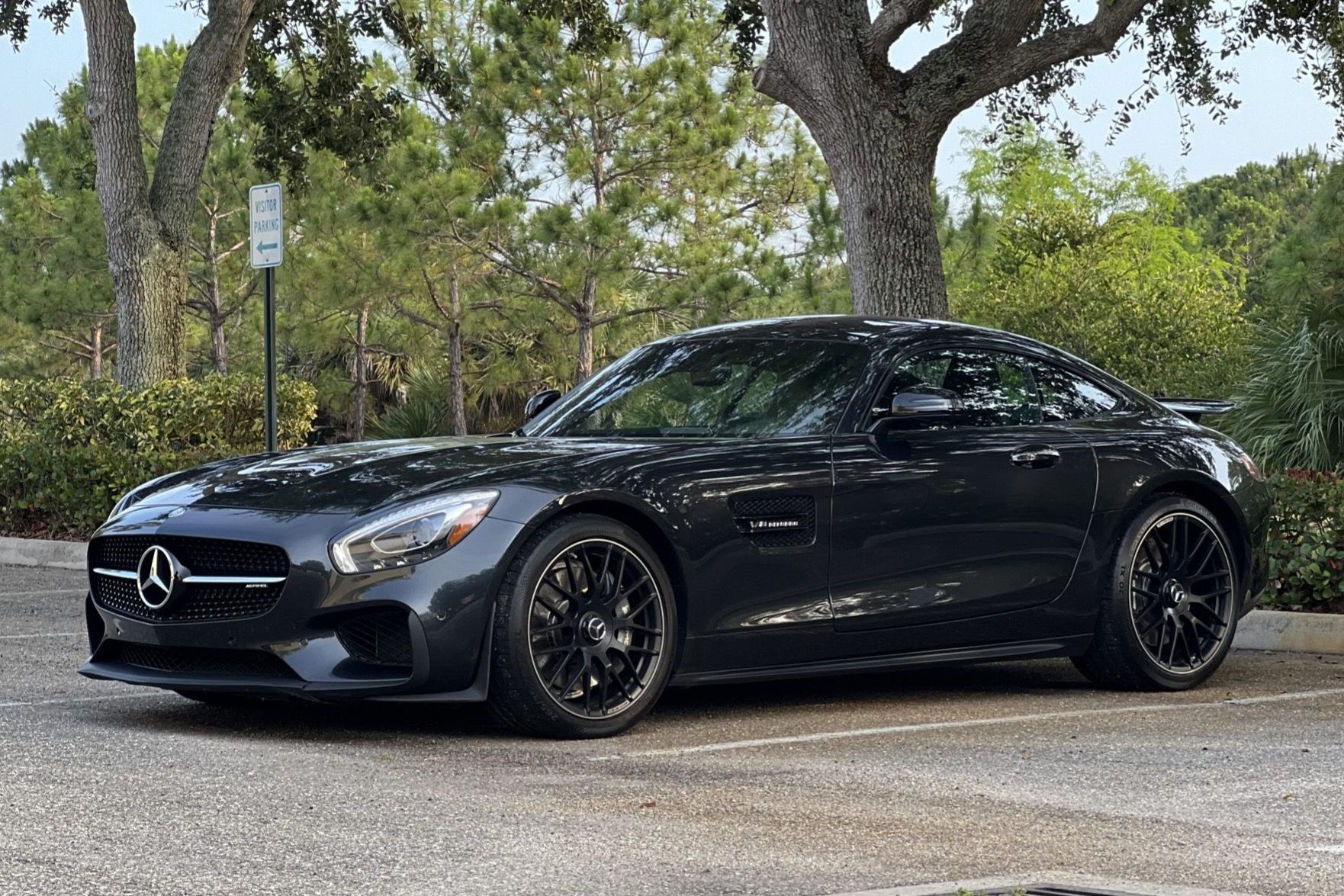 2017 Mercedes-Benz AMG GT