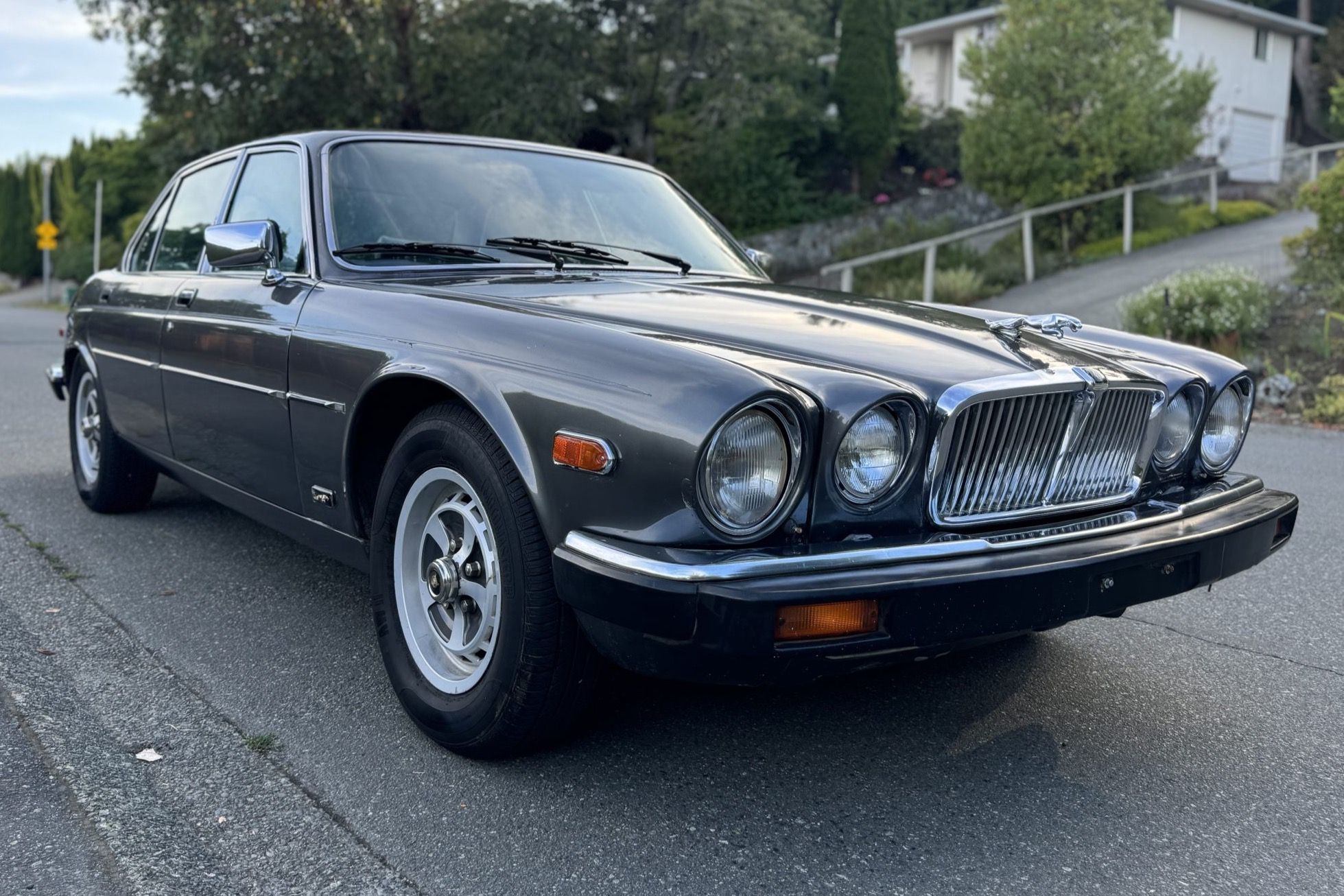 1987 Jaguar XJ