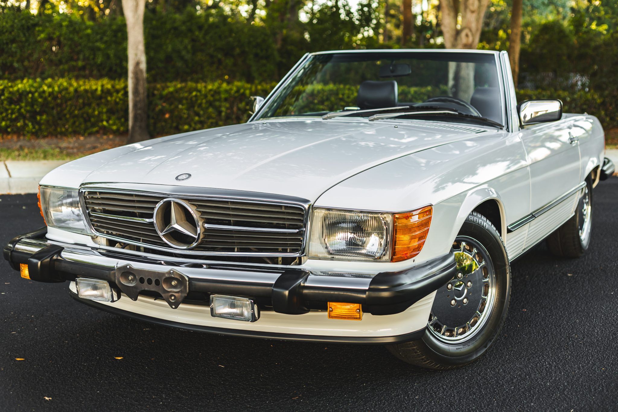1989 Mercedes-Benz SL-Class 560SL