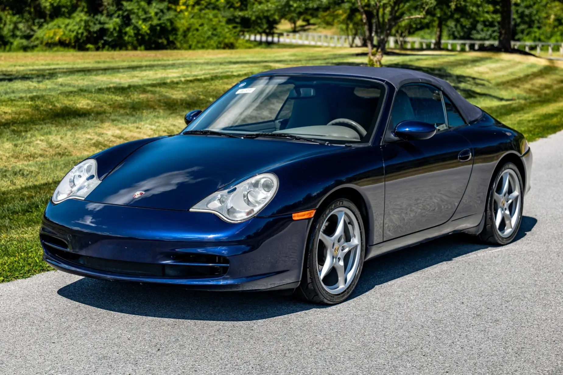 2003 Porsche 911 Carrera Cabriolet