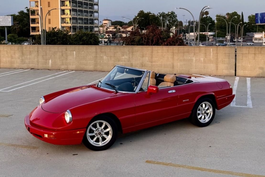 1991 Alfa Romeo Spider