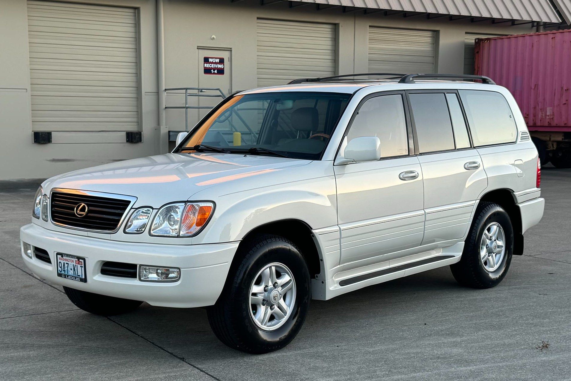 2000 Lexus LX