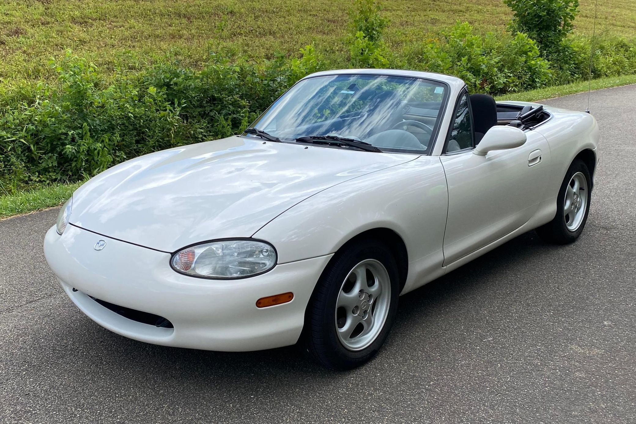 1999 Mazda MX-5 Miata