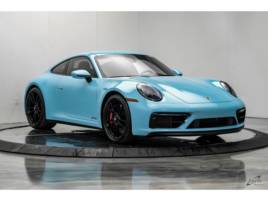 2024 Porsche 911 Dakar