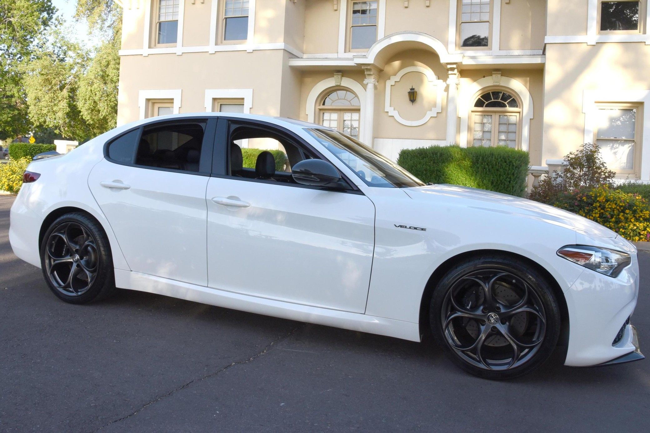2017 Alfa Romeo Giulia Quadrifoglio