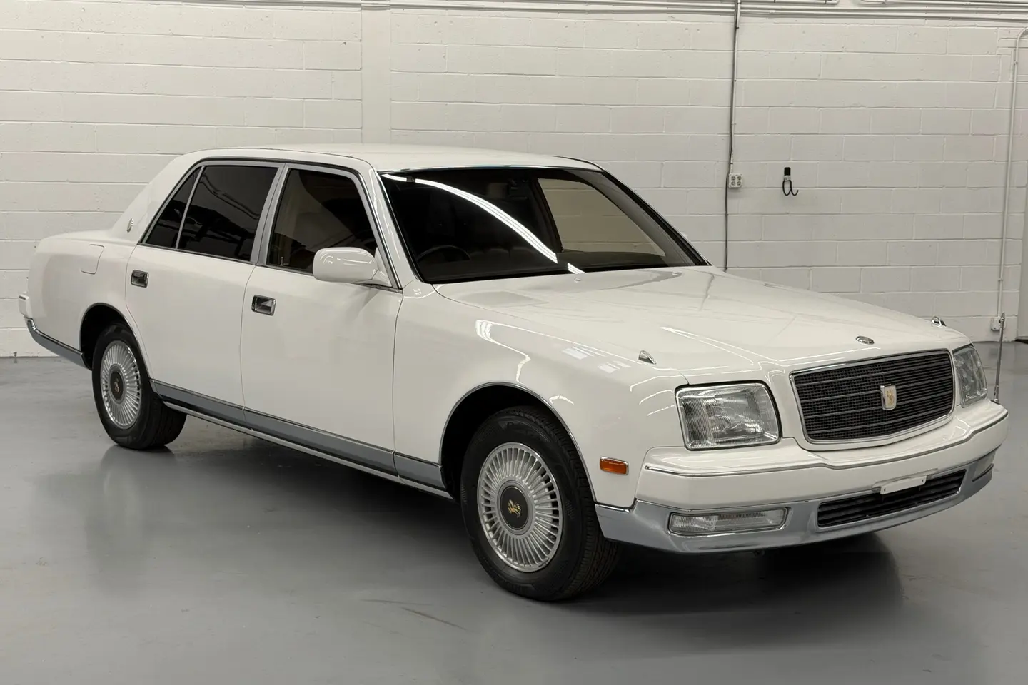 Toyota Century, sold Oct 2026