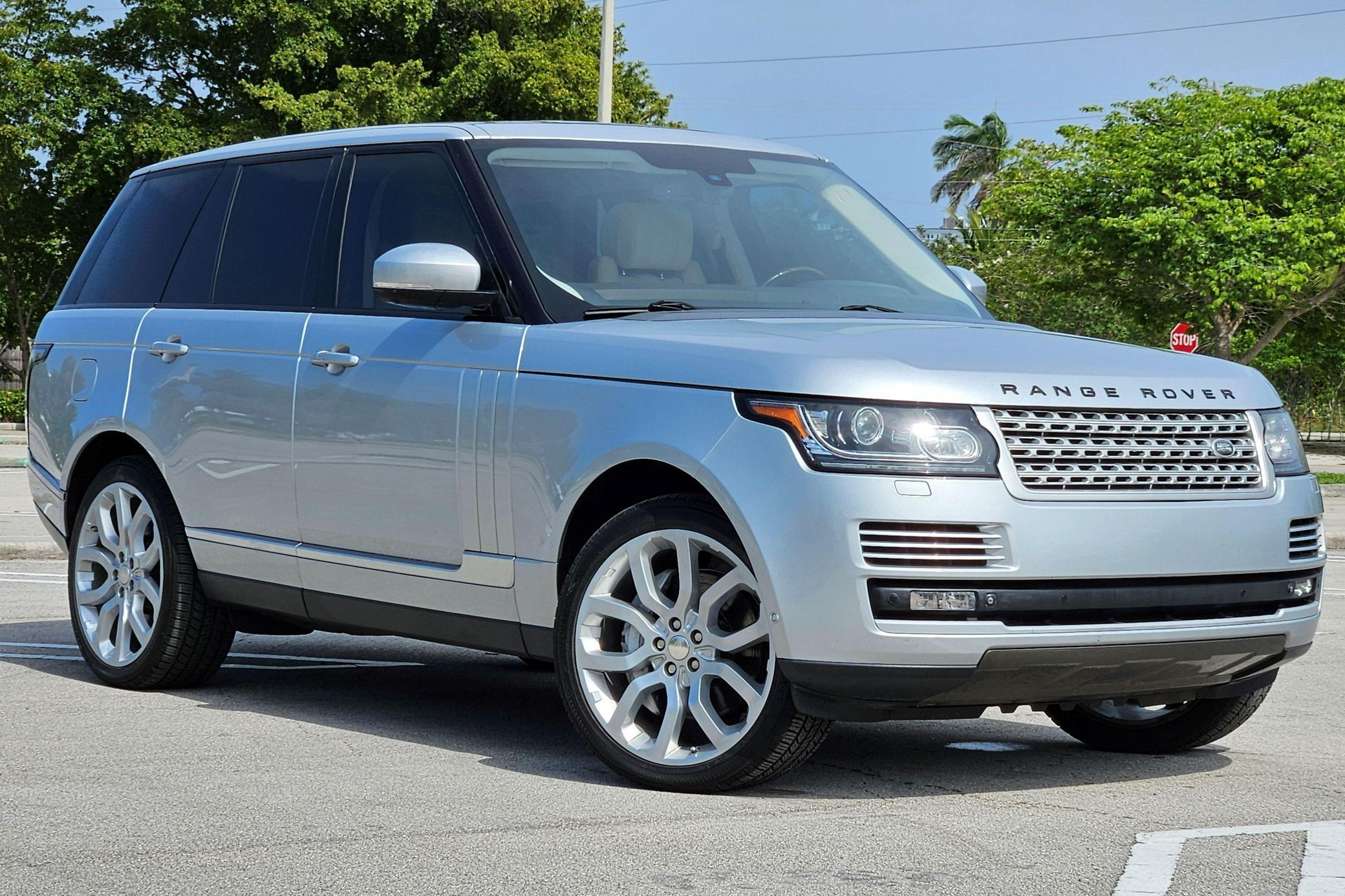 2014 Land Rover Range Rover Supercharged